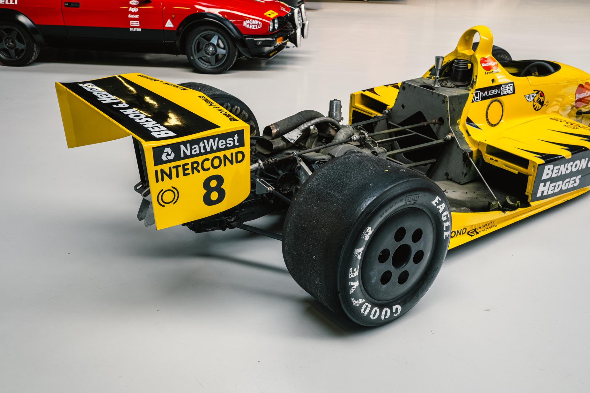 31967841-30.jpg