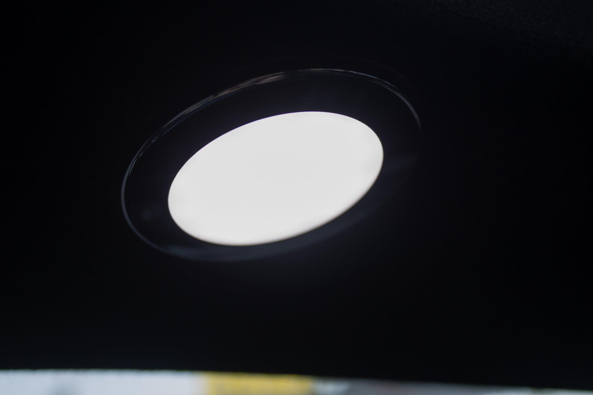 44658370-8.jpg