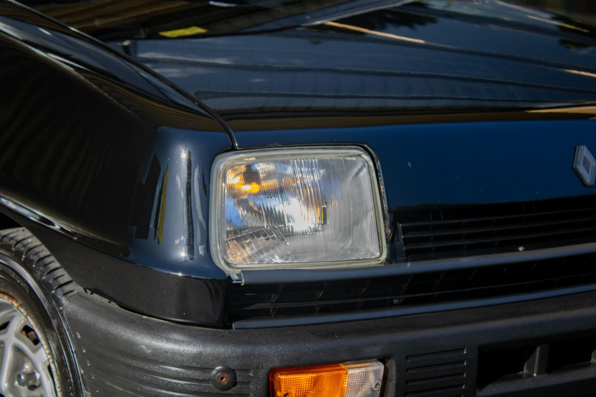 47560362-10.jpg
