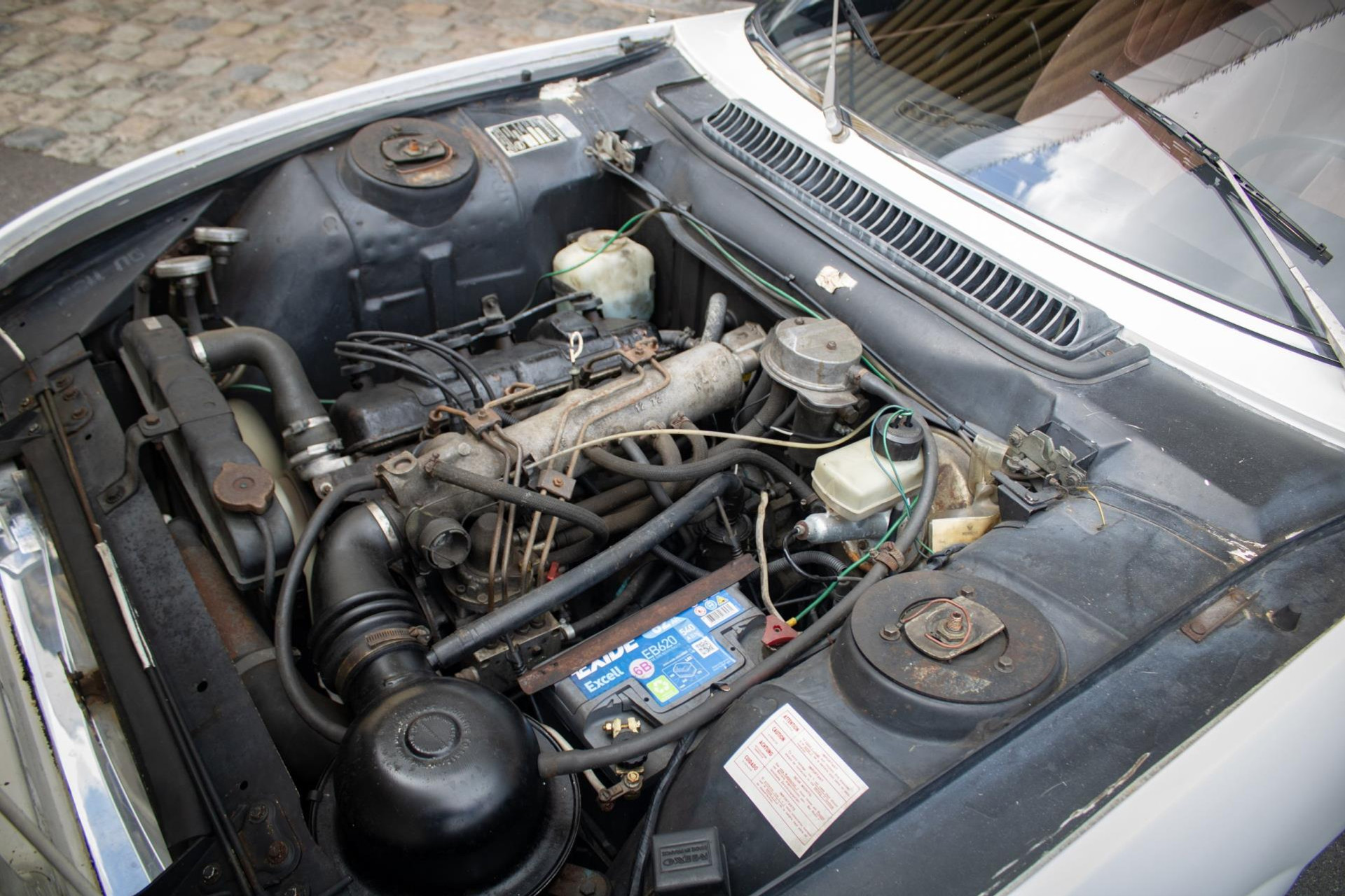 47674848-14.jpg